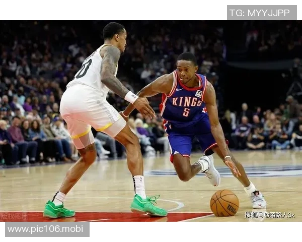 都是真刀真枪！福克斯压哨三分轰进，助星条队绝杀新星队